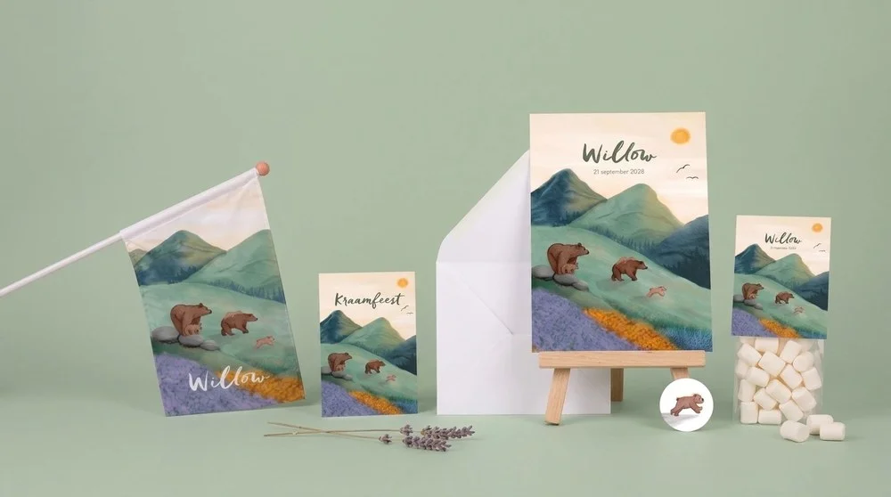 Geboortestijl Berenfamilie met geboortekaartje en bijpassende decoratie